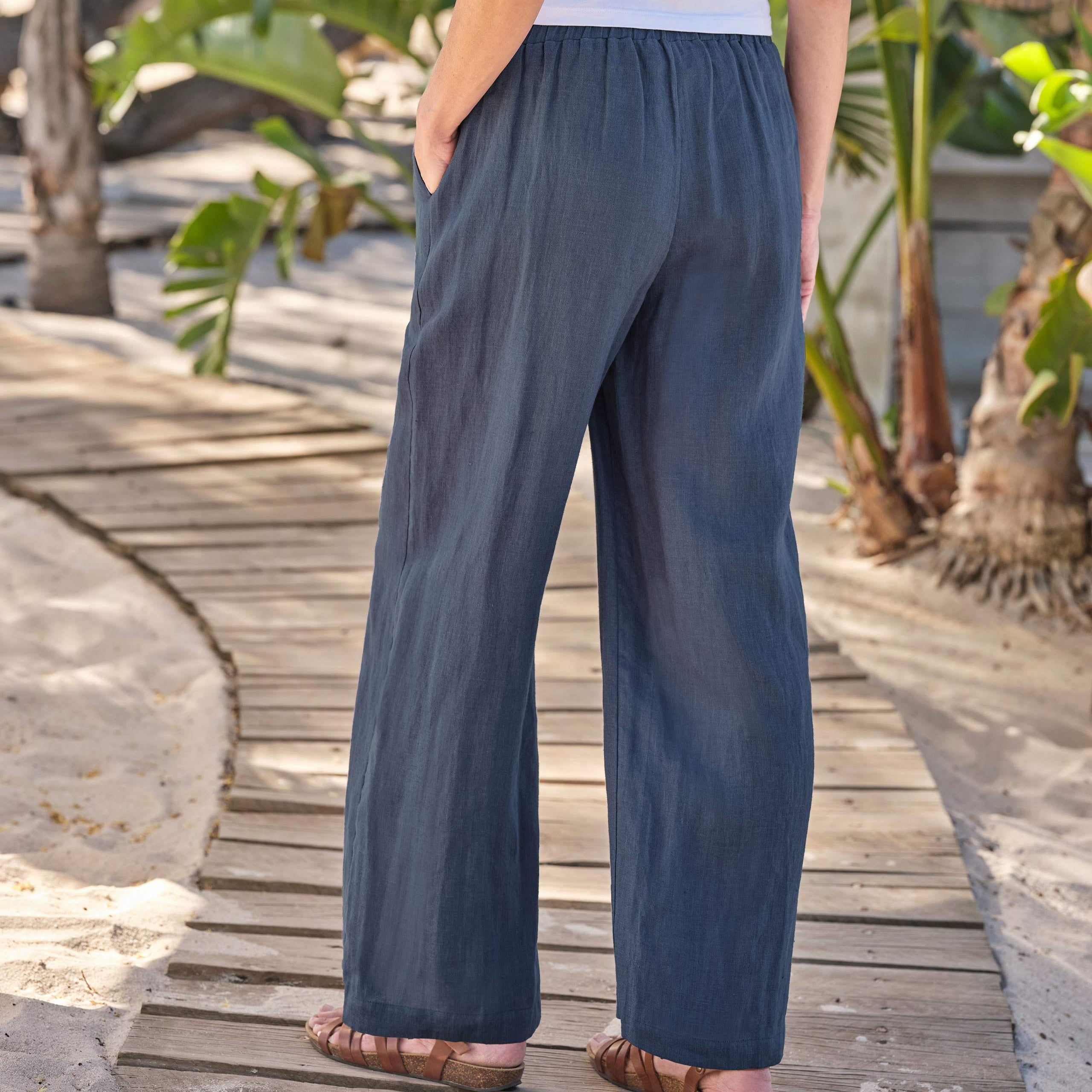 Woolovers - Wide Leg Full Length Linen Trousers