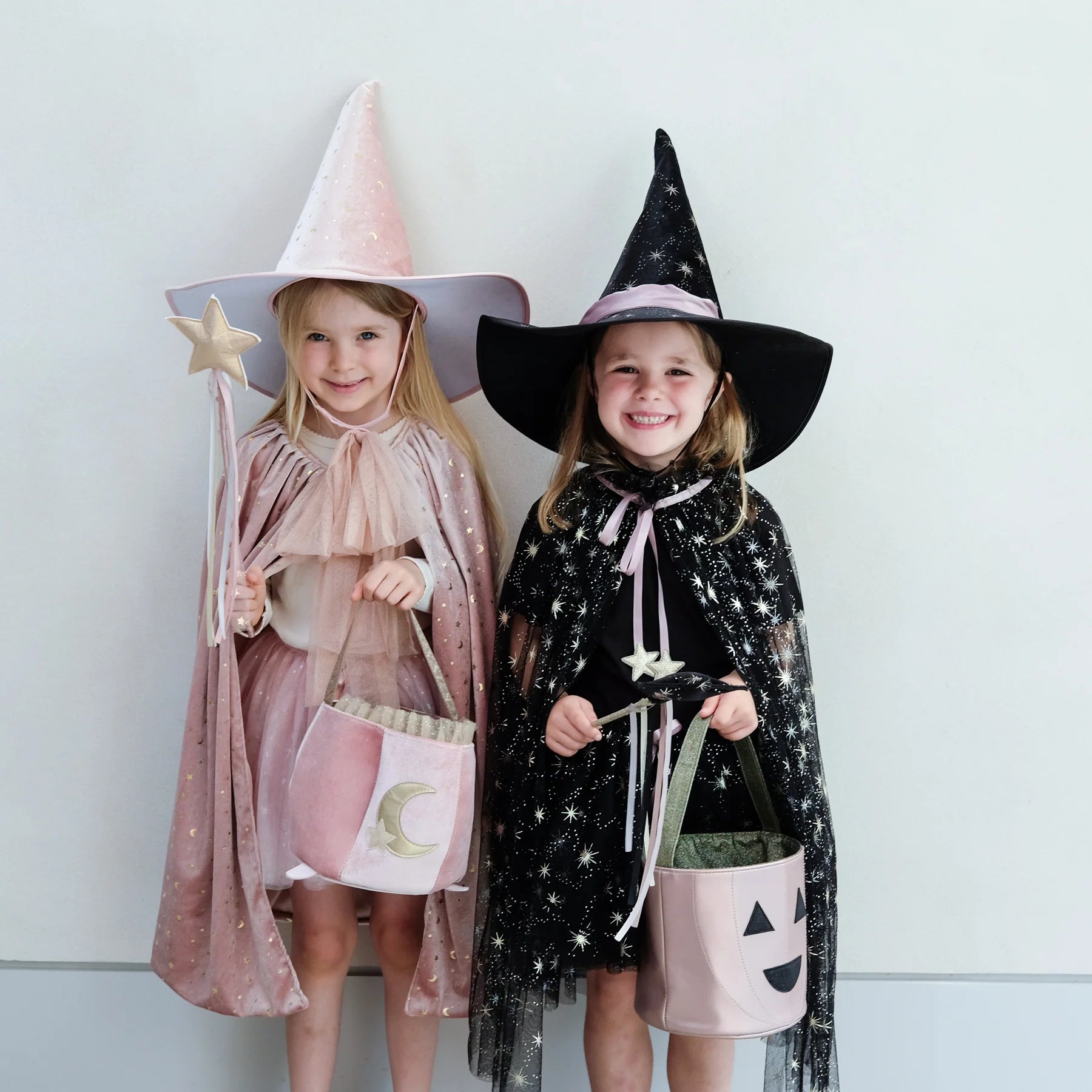 Mimi & Lula Agatha Tulle Witch Cape
