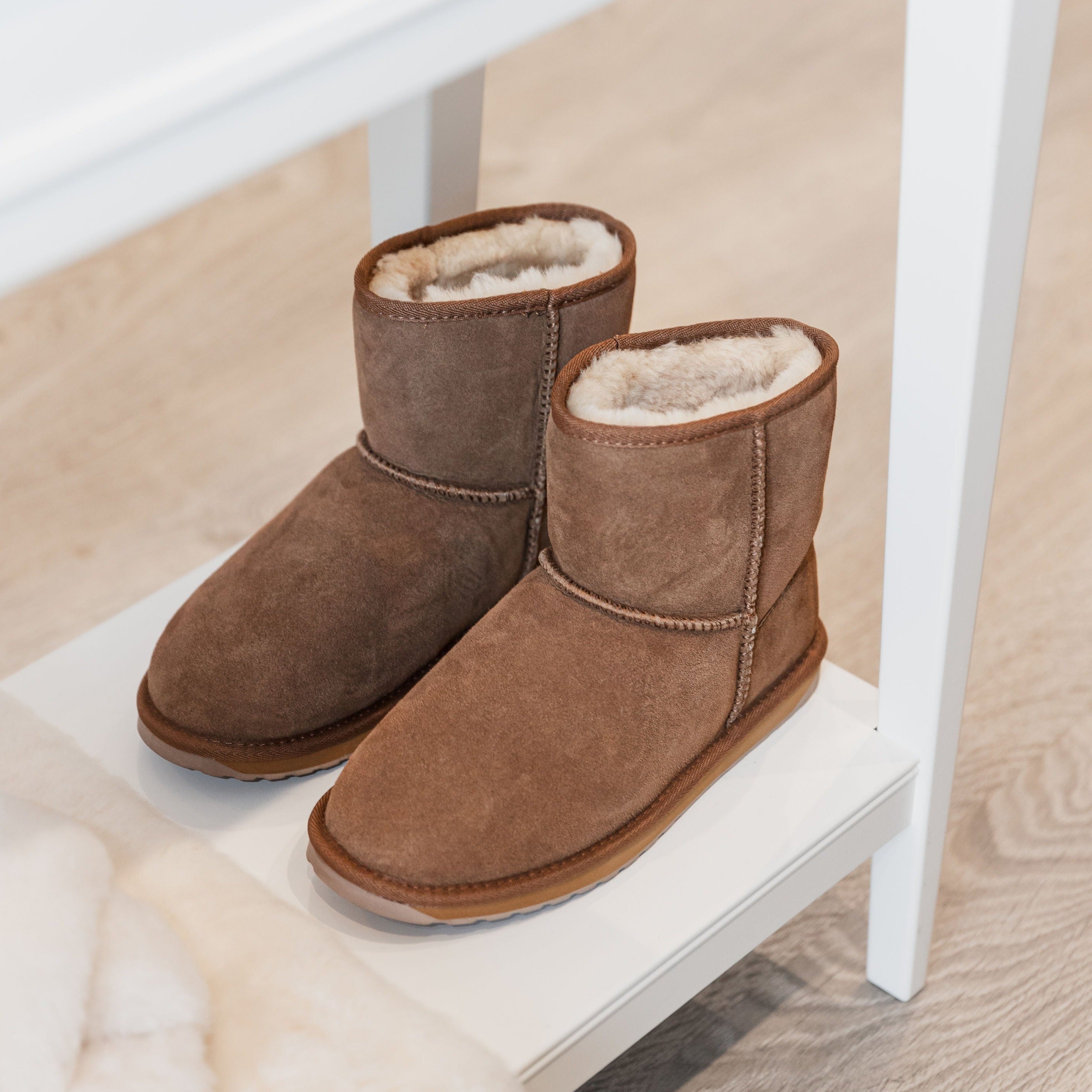 EMU Stinger Mini Sheepskin Boot