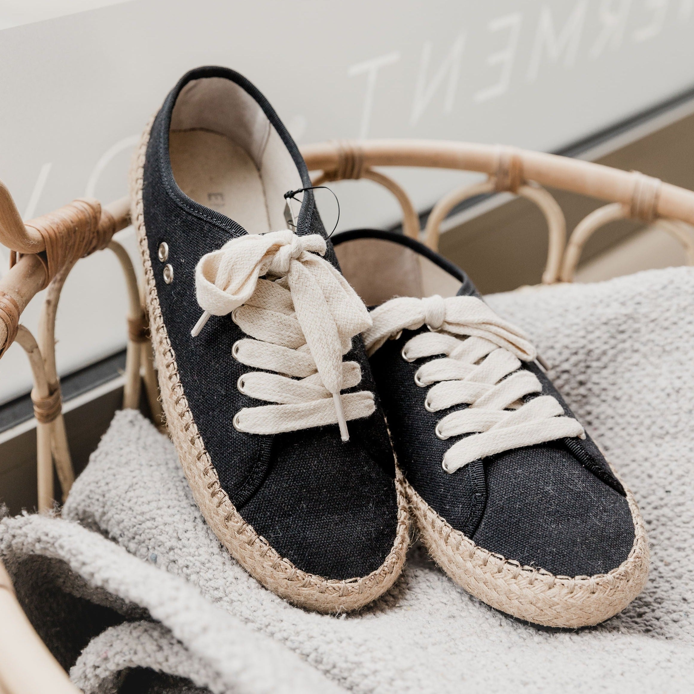 EMU Agonis Organic Canvas Shoe