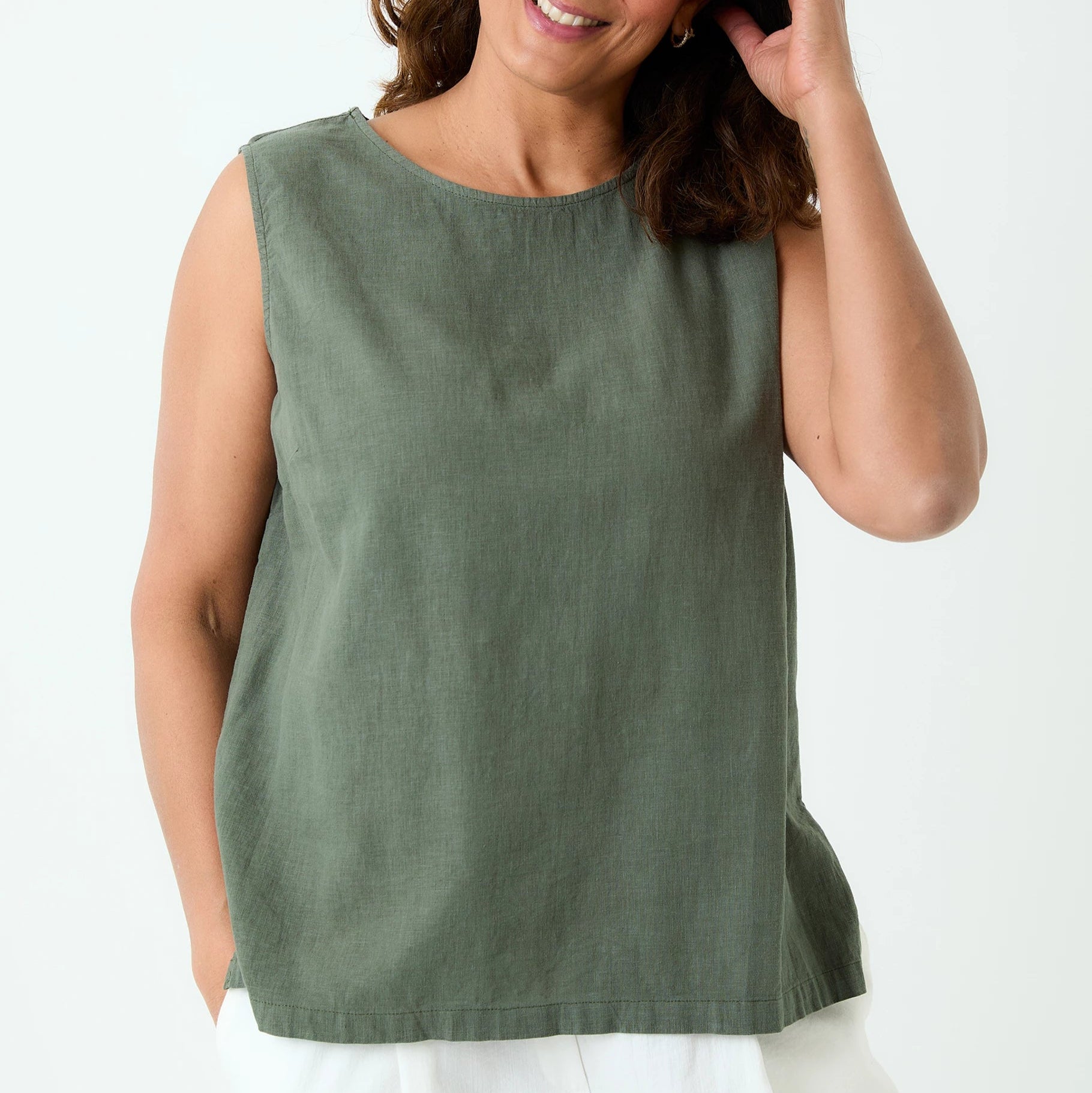 Linen Keyhole Shell Vest