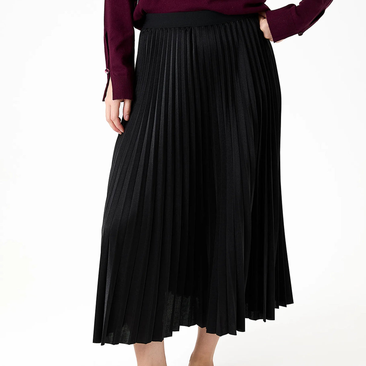 Pleated Sparkle Midi Skirt