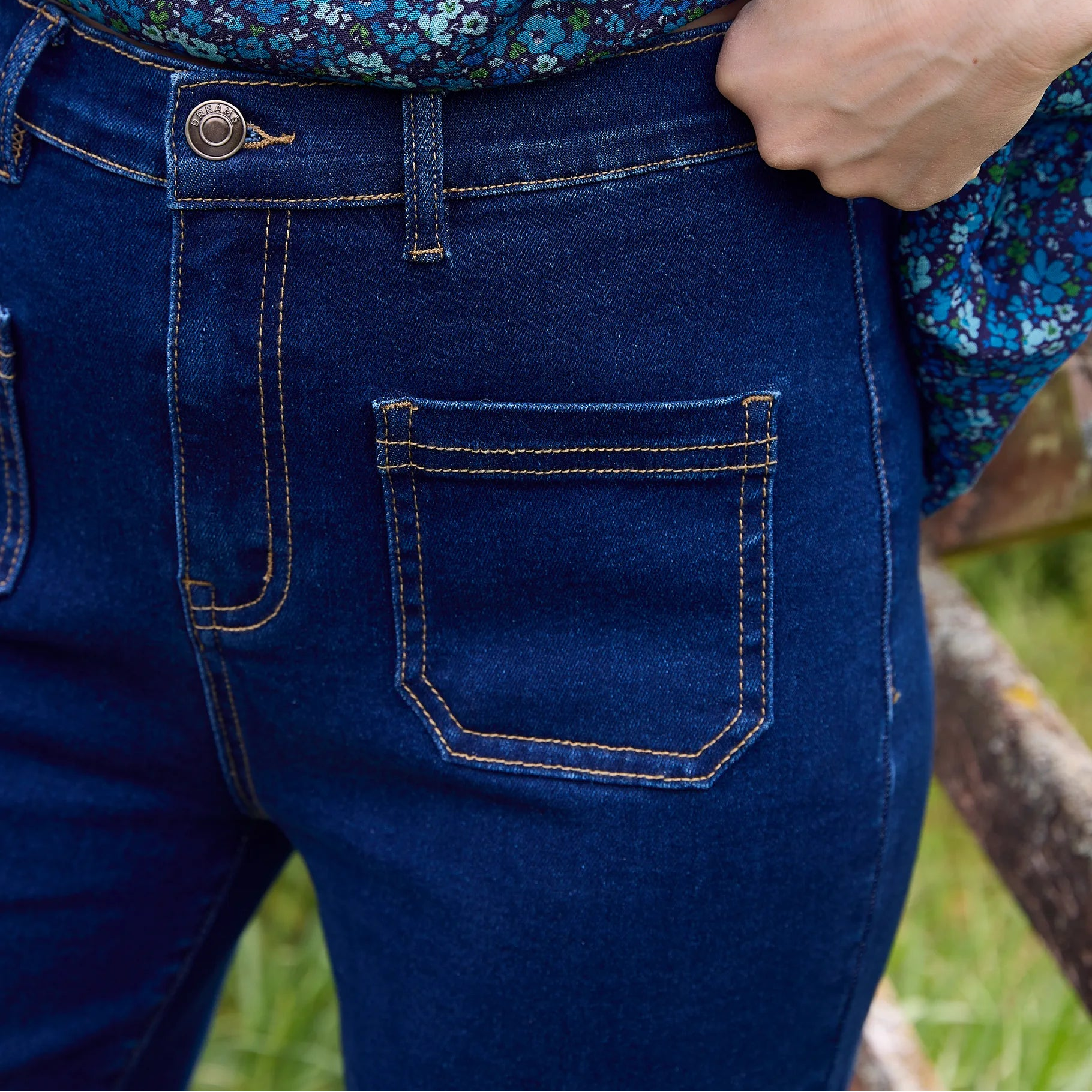 Denim Patch Pocket Front Wide Leg Jean
