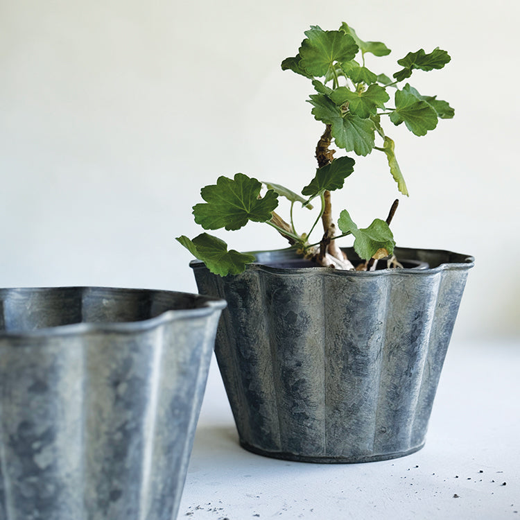 Silver Round Planter (Medium)