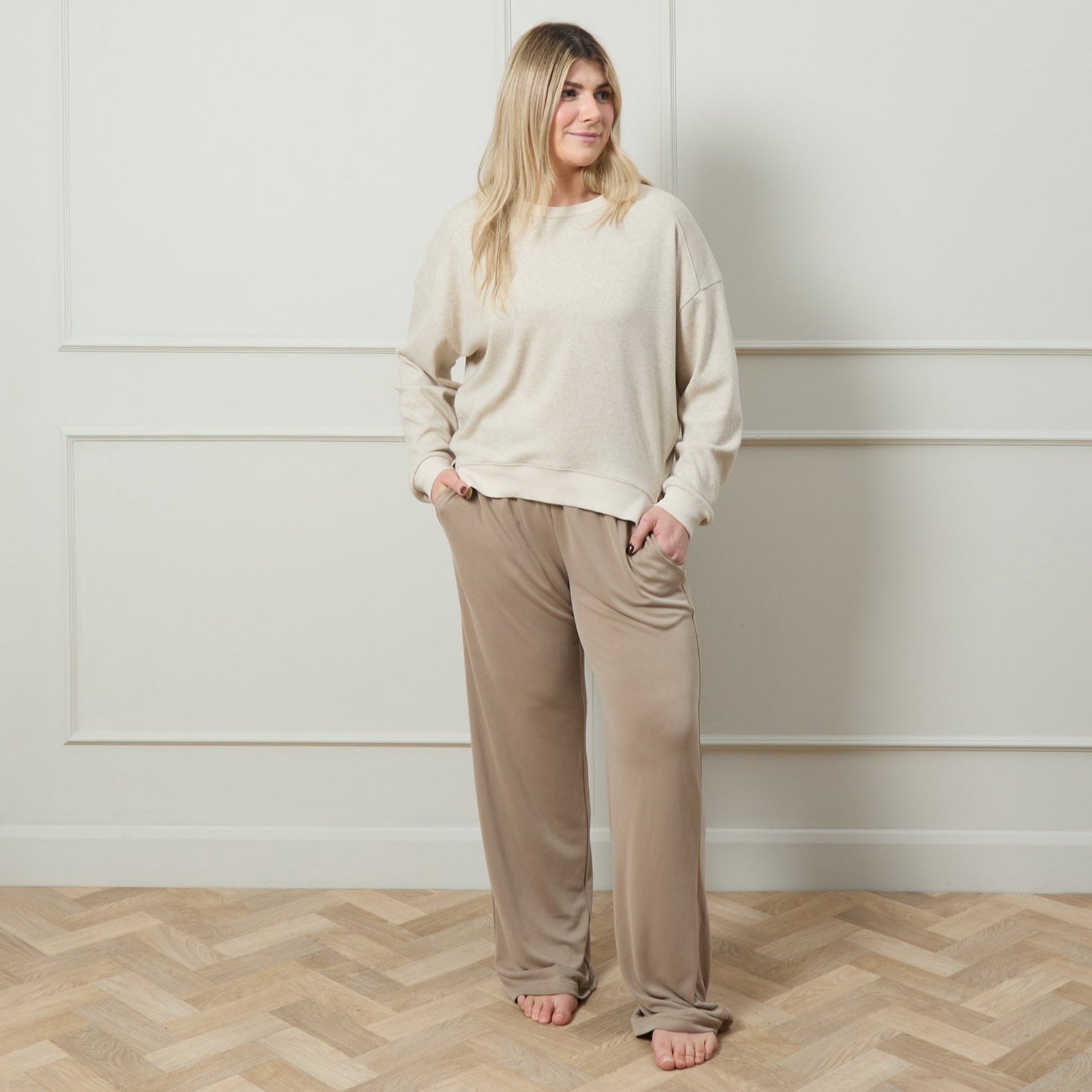 Chalk Leona Pant