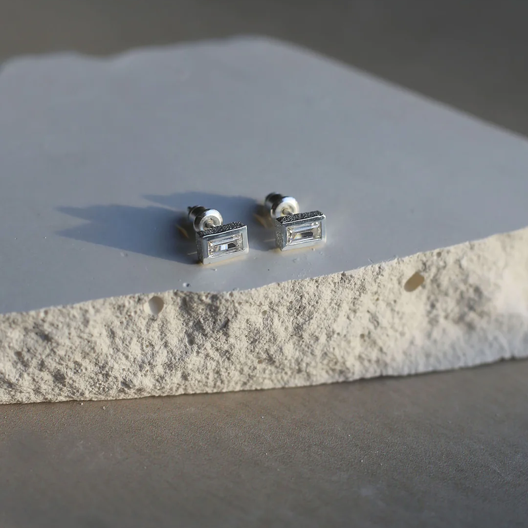 Tutti & Co Flare Earrings
