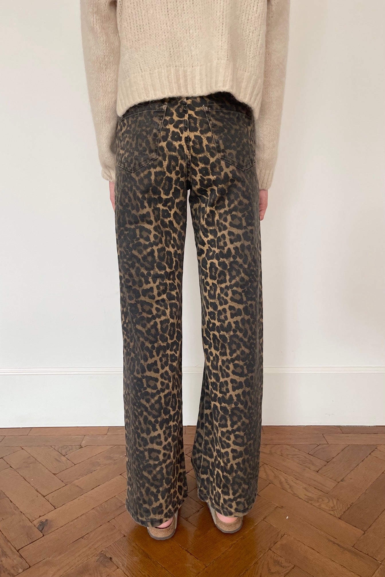 Rebekka Leopard Relaxed Fit Straight Jeans