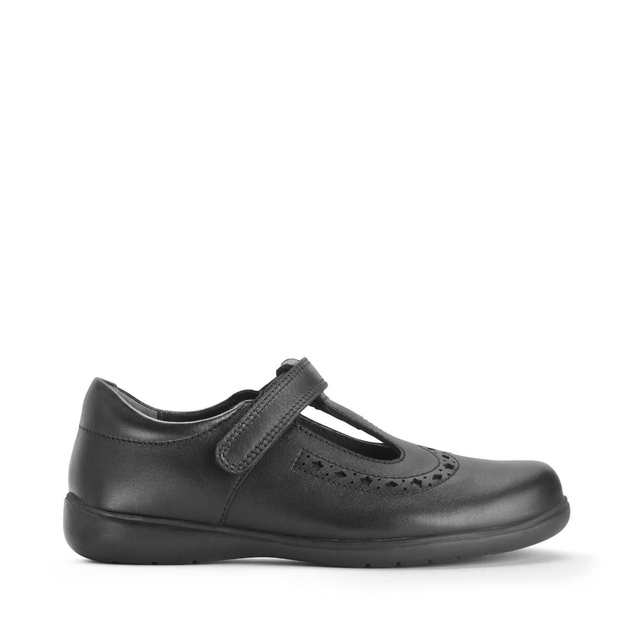 Woodhall Spa Start Rite shoe stockist and fitting