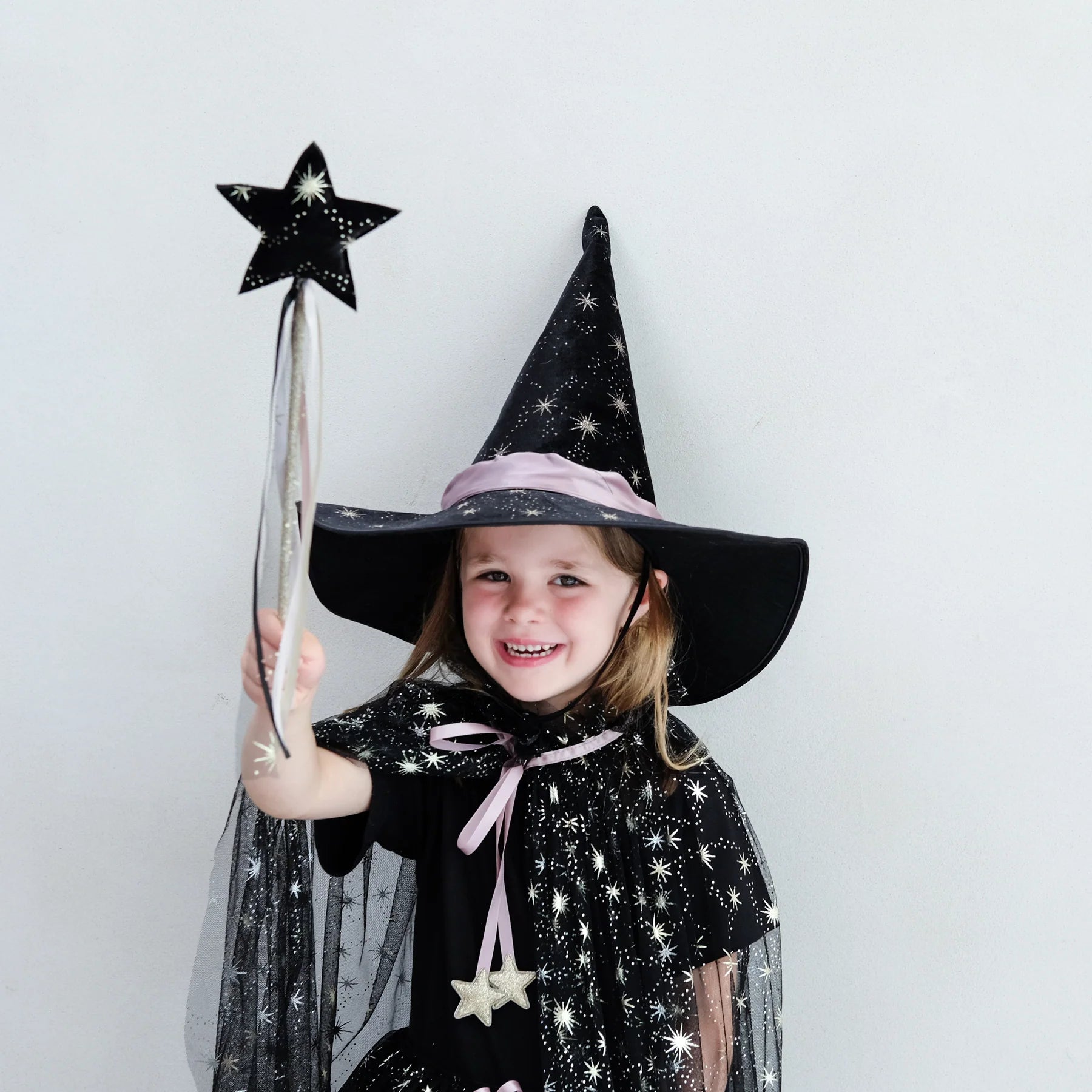 Mimi & Lula Agatha Velvet Witch Wand
