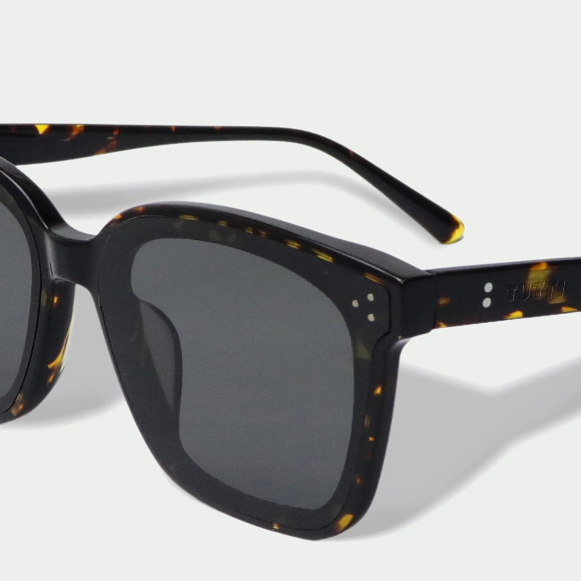 Tutti & Co. Form Sunglasses
