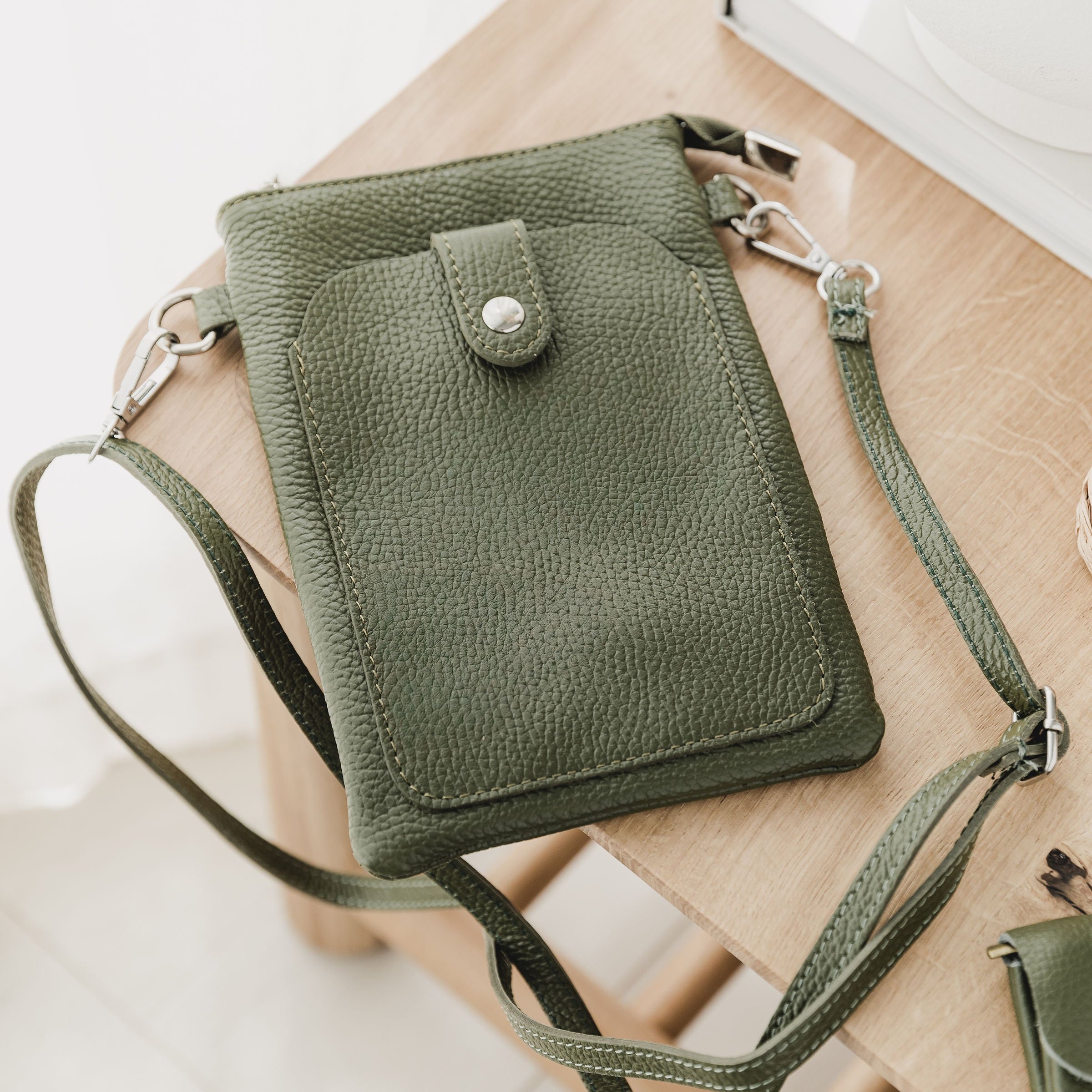 Hedy Leather Phone Purse Bag