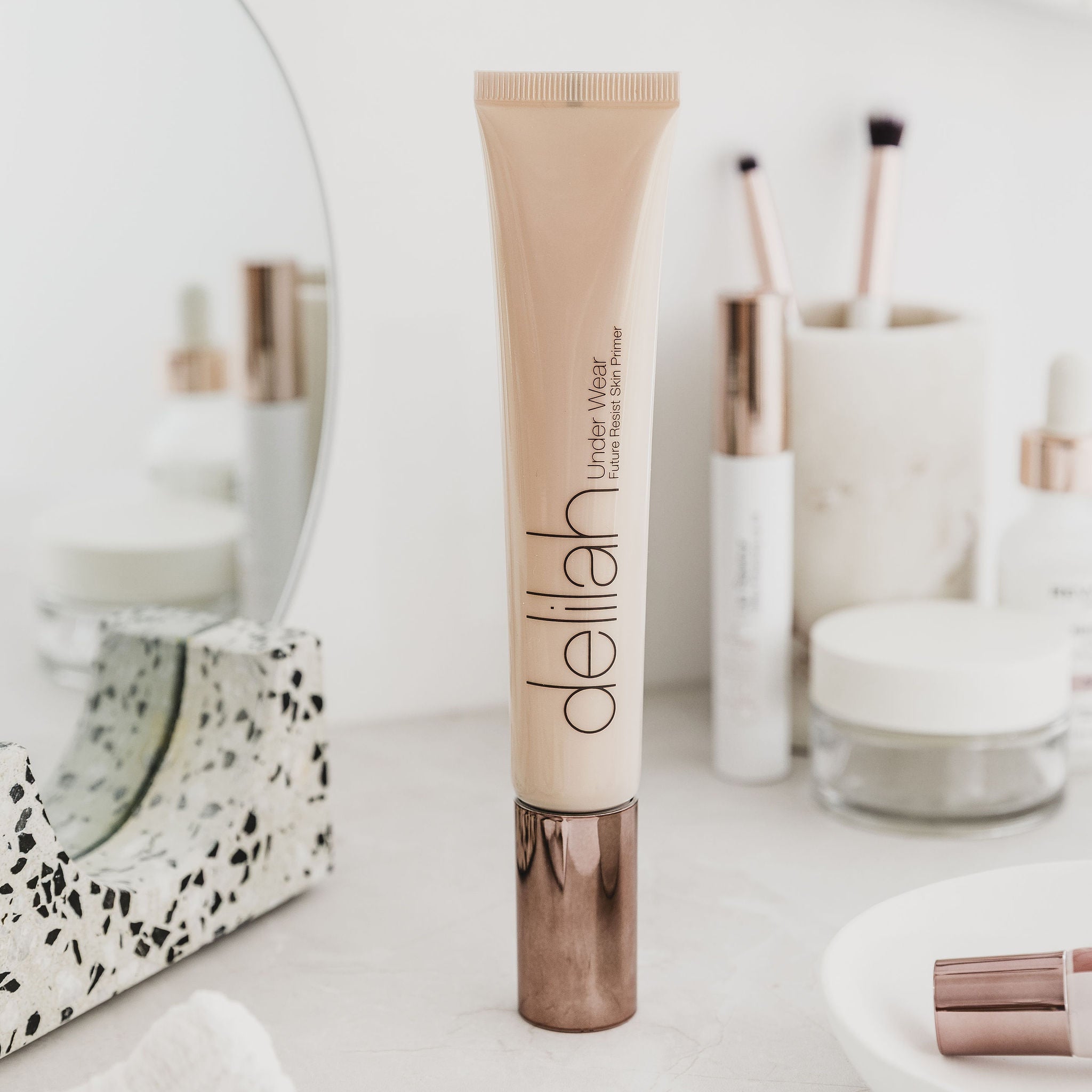 Delilah Cosmetics - Under Wear Primer