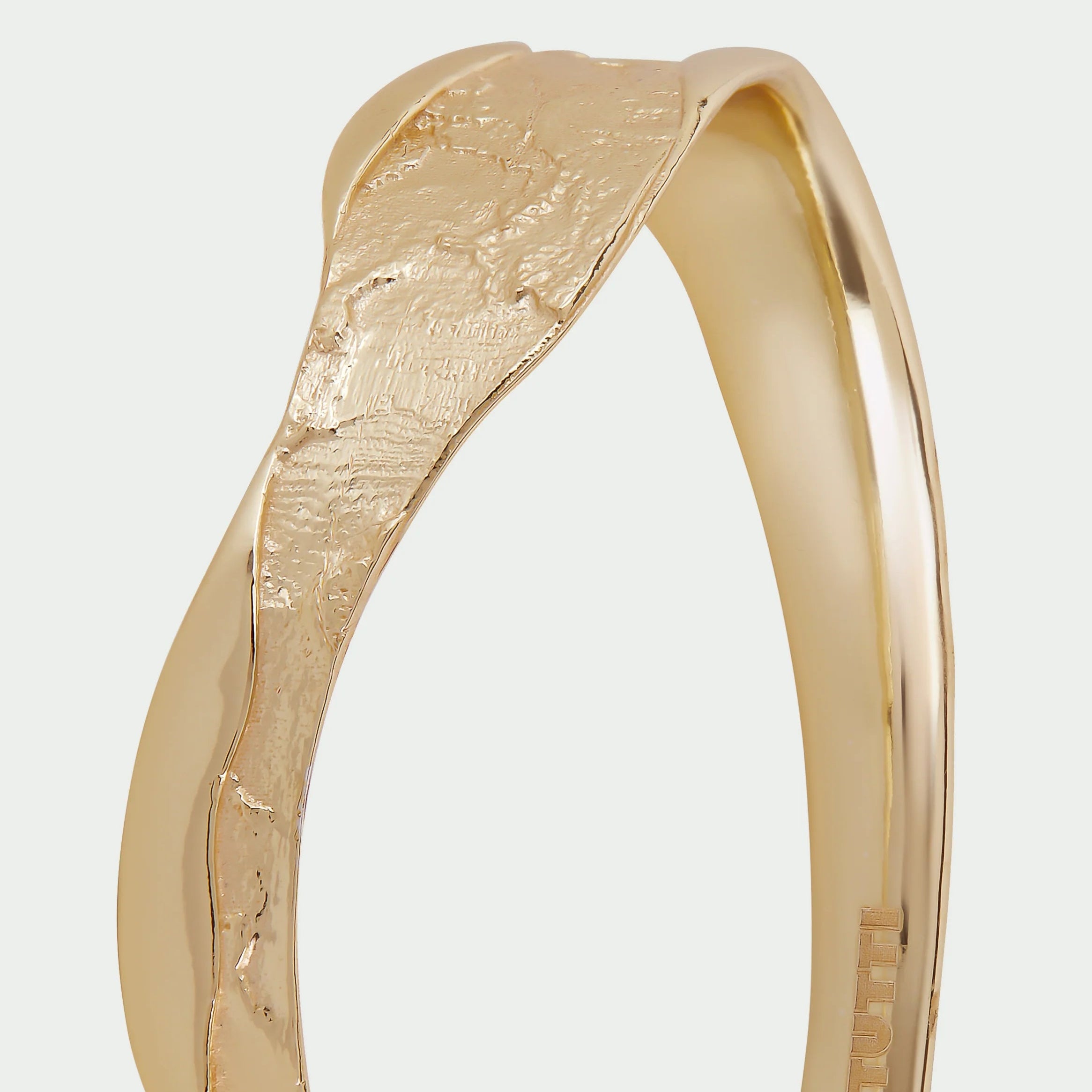 Tutti & Co. Edge Bangle