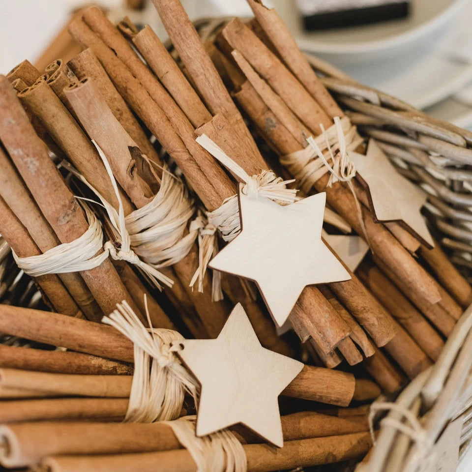 Cinnamon Sticks with Wooden Star (20cm)