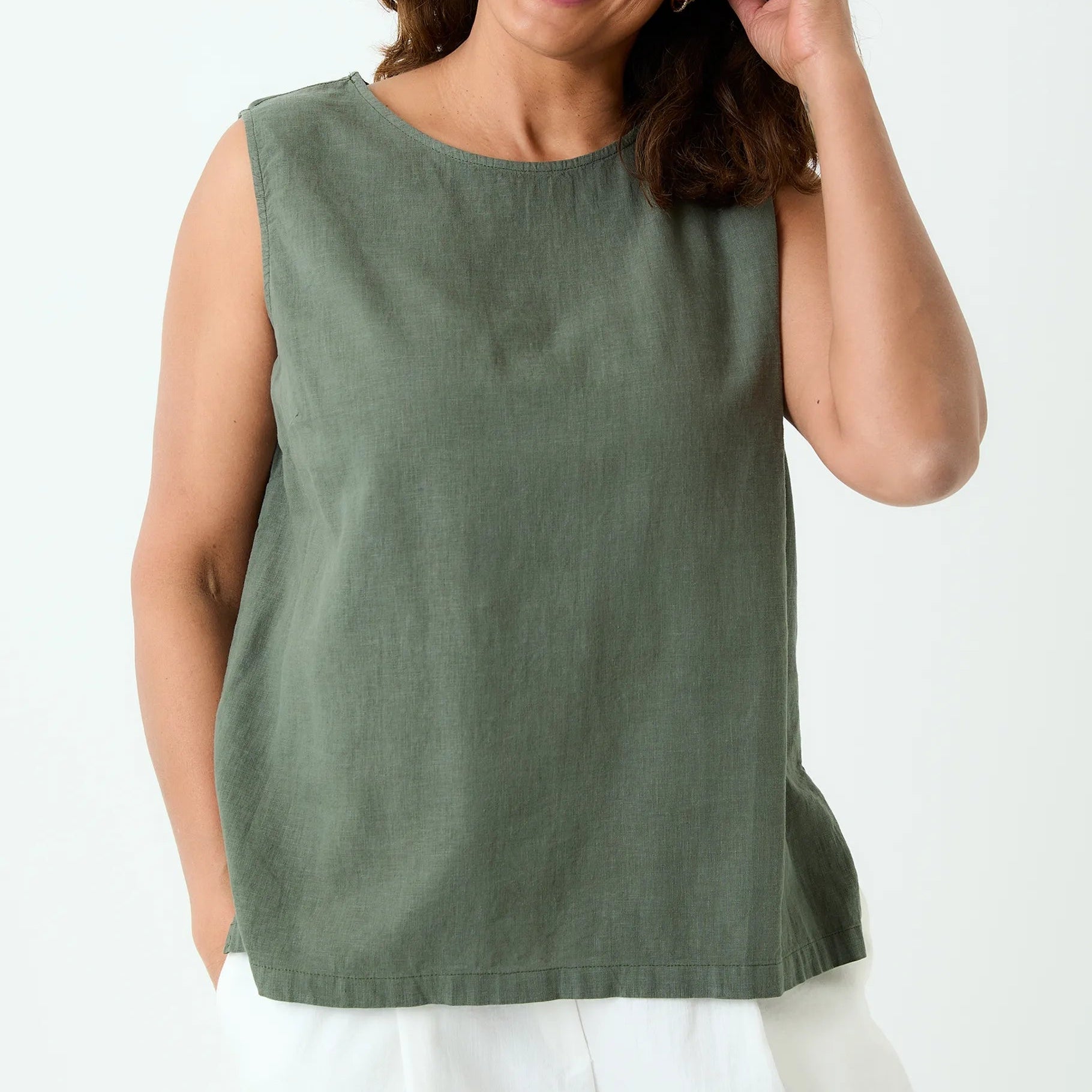 Linen Keyhole Shell Vest