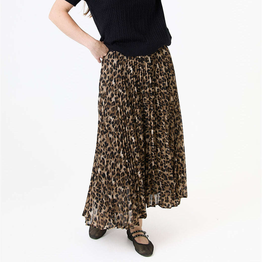 Leopard Print Chiffon Pleated Skirt