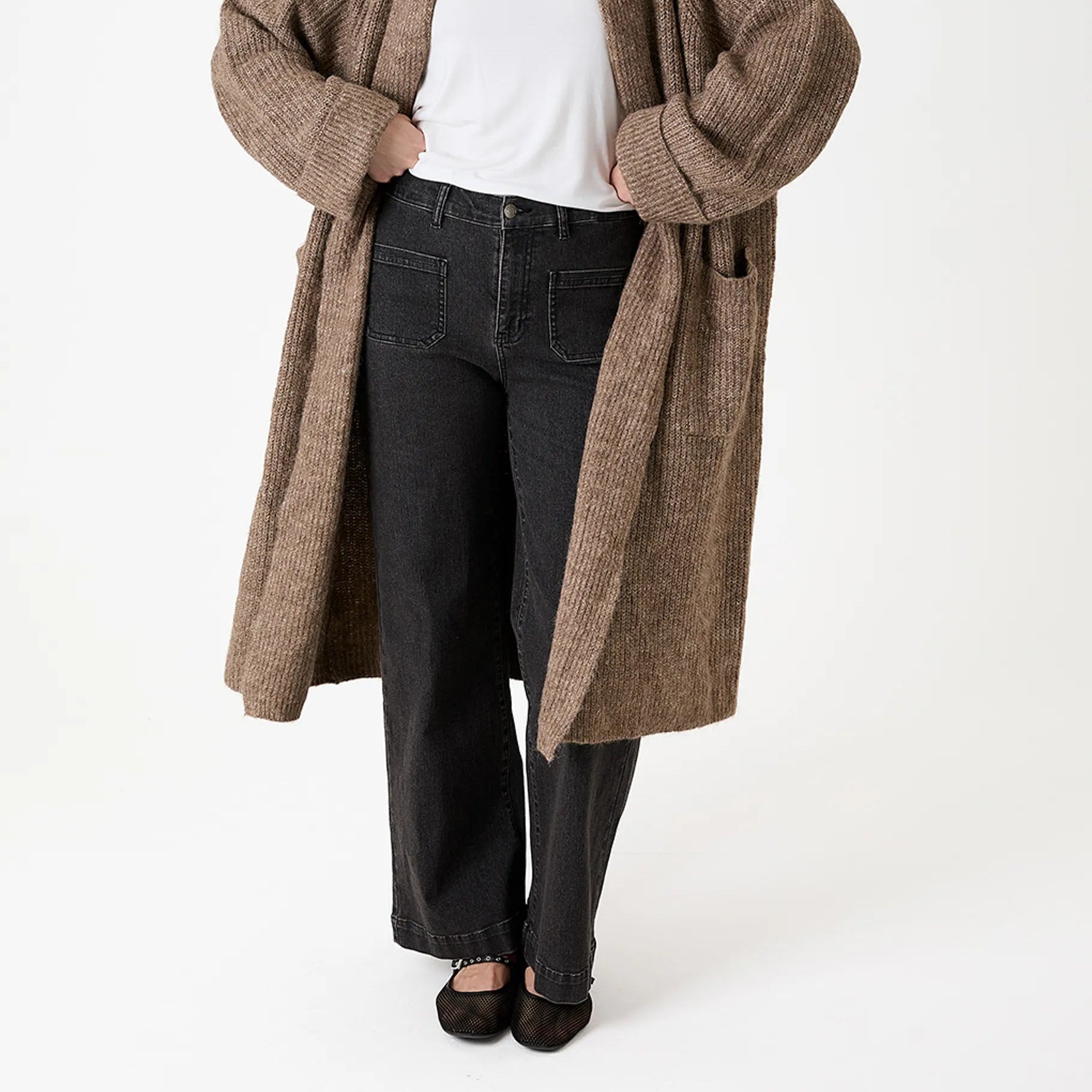 Denim Patch Pocket Front Wide Leg Jean