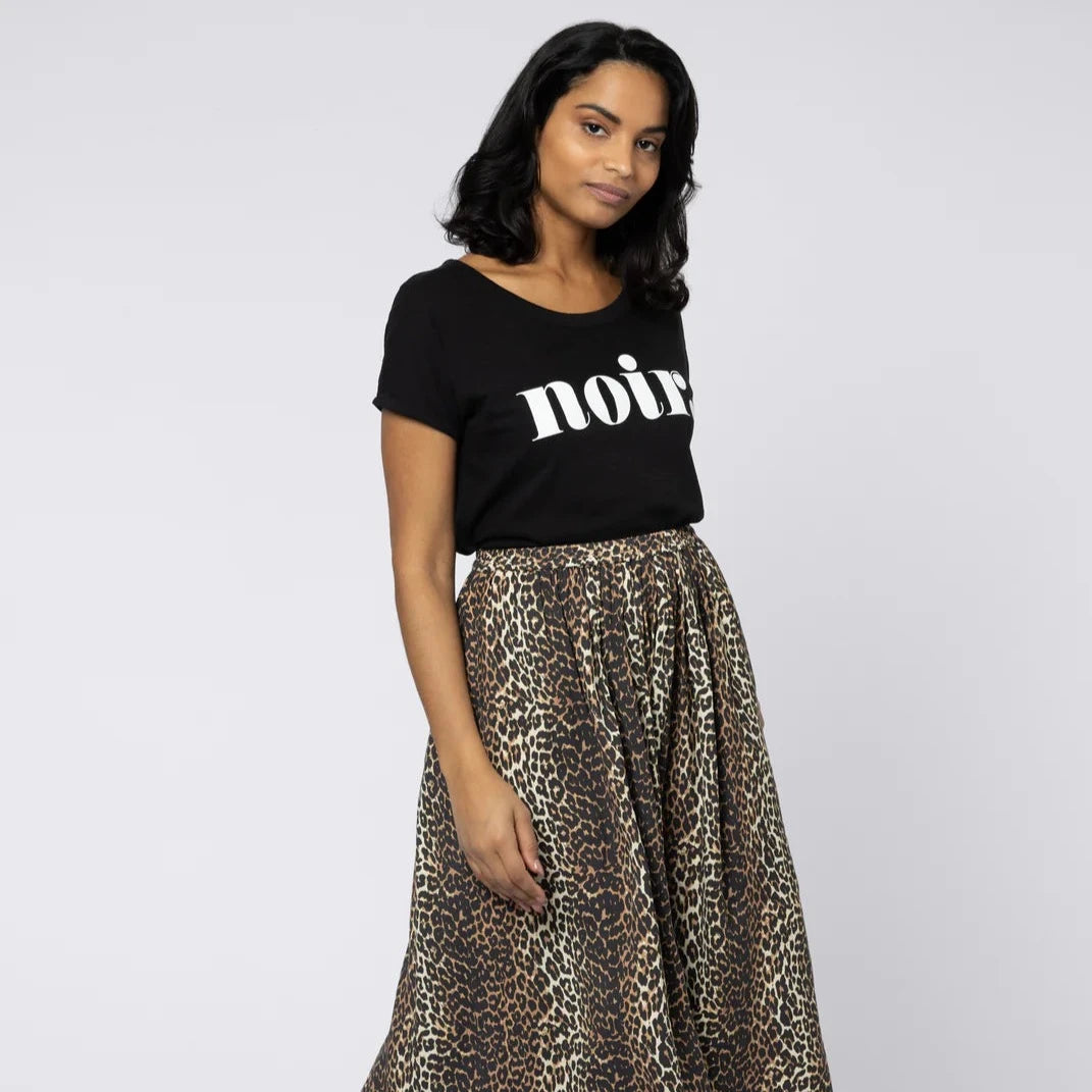 Noir Neat Fit T-Shirt