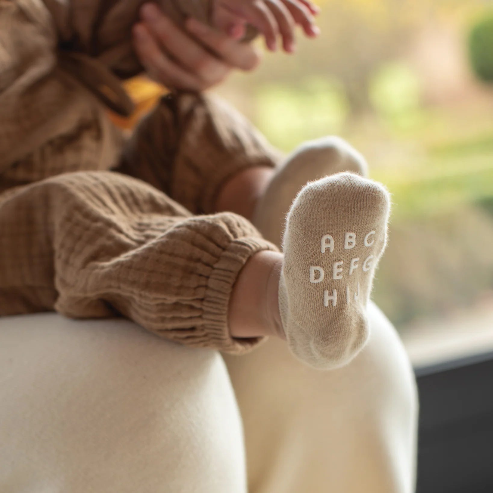 Chalk Mini Alphabet No Show Baby Socks