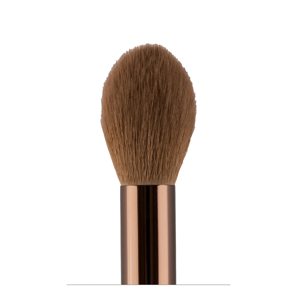 Delilah Cosmetics - Finishing Brush