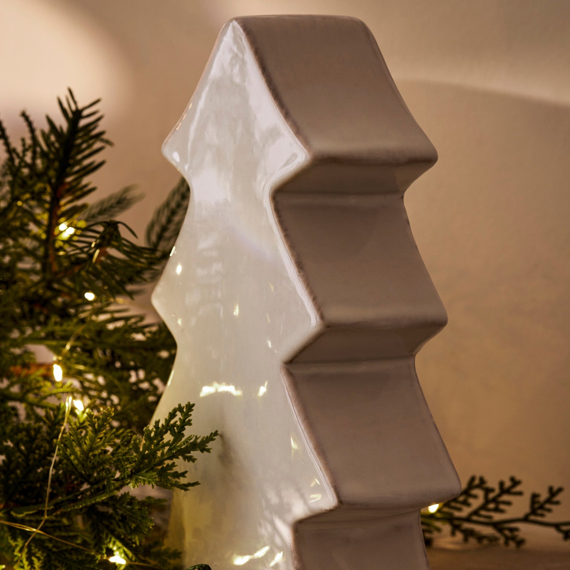 Ithaca Ceramic Christmas Tree - Large