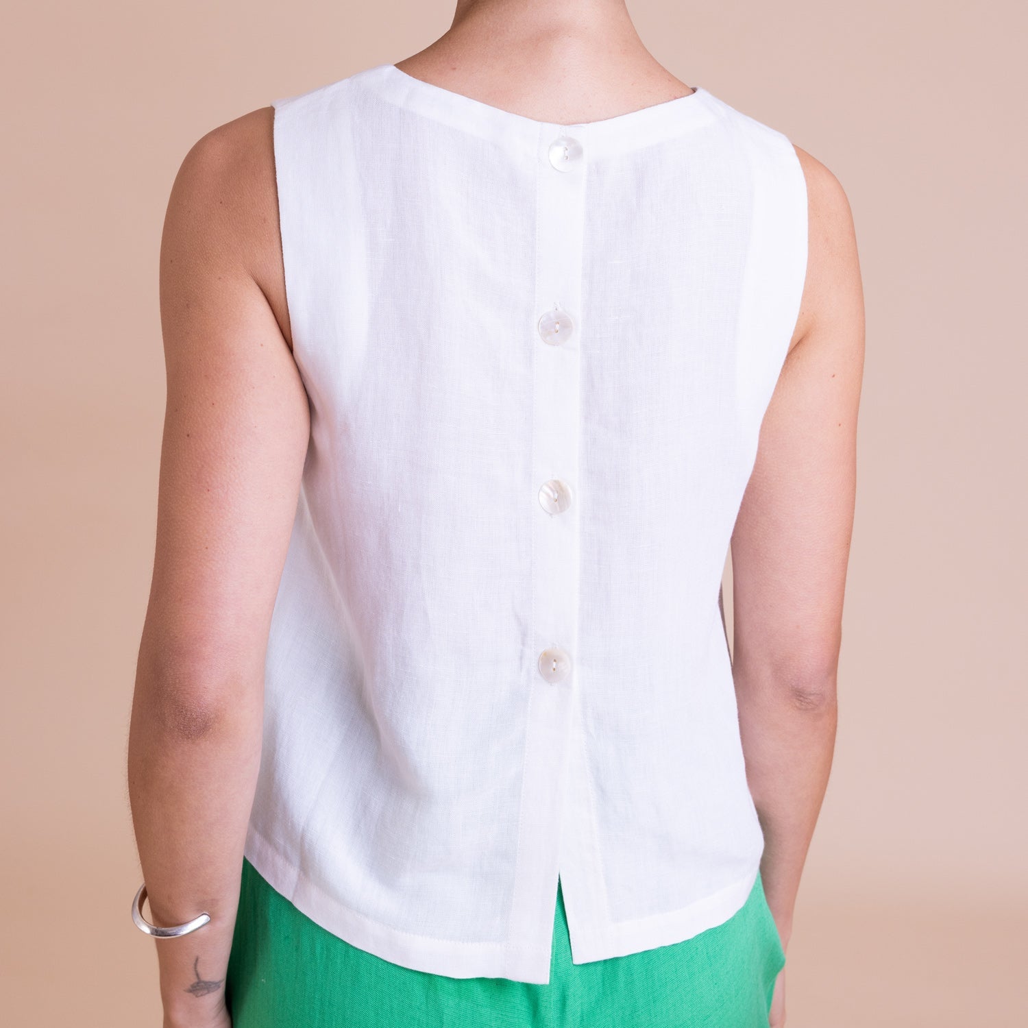 Button Back Shell Top