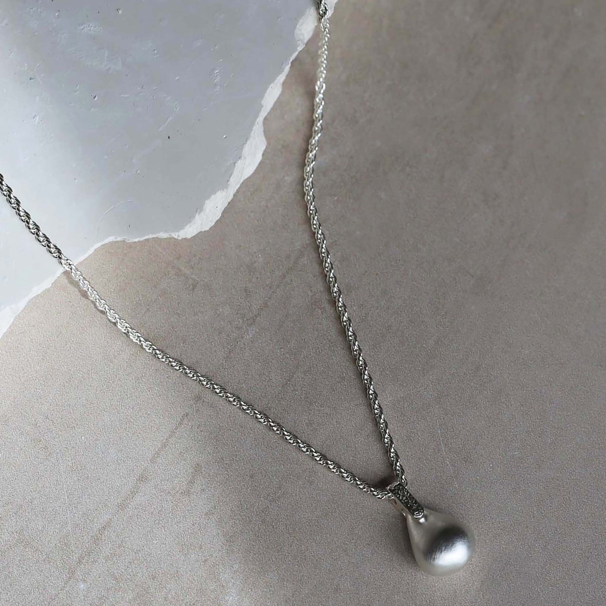 Tutti & Co Pebble Necklace