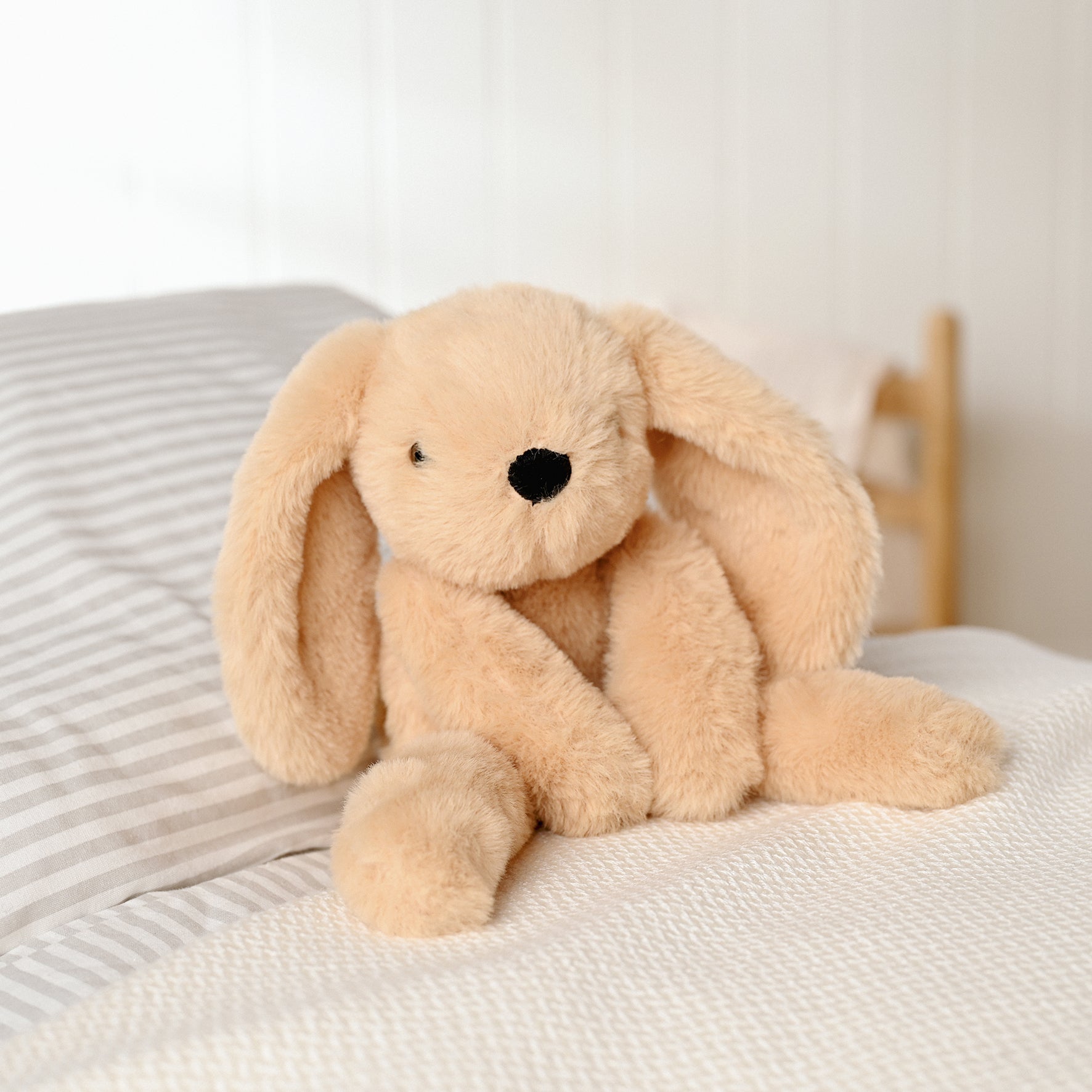 Oatey The Plush Long Leg Light Brown Bunny