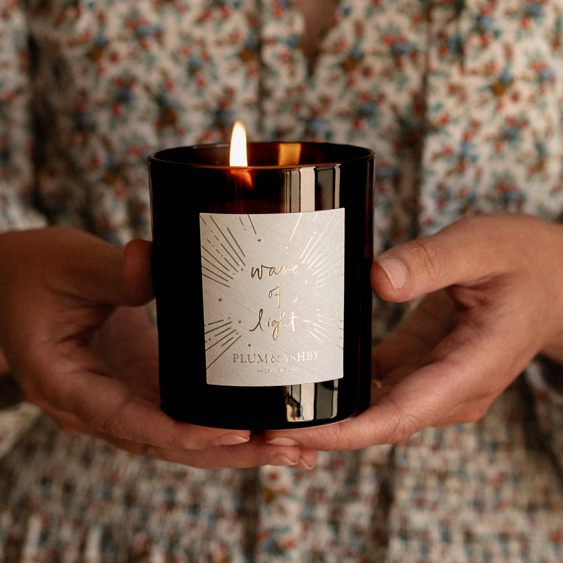 Plum & Ashby Wave of Light Candle