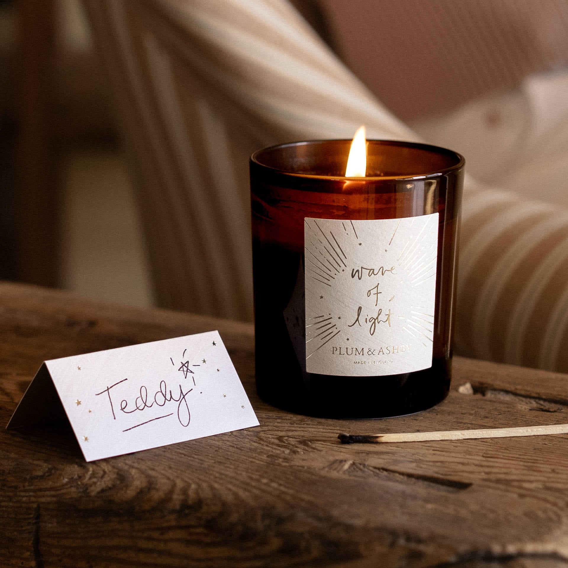 Plum & Ashby Wave of Light Candle