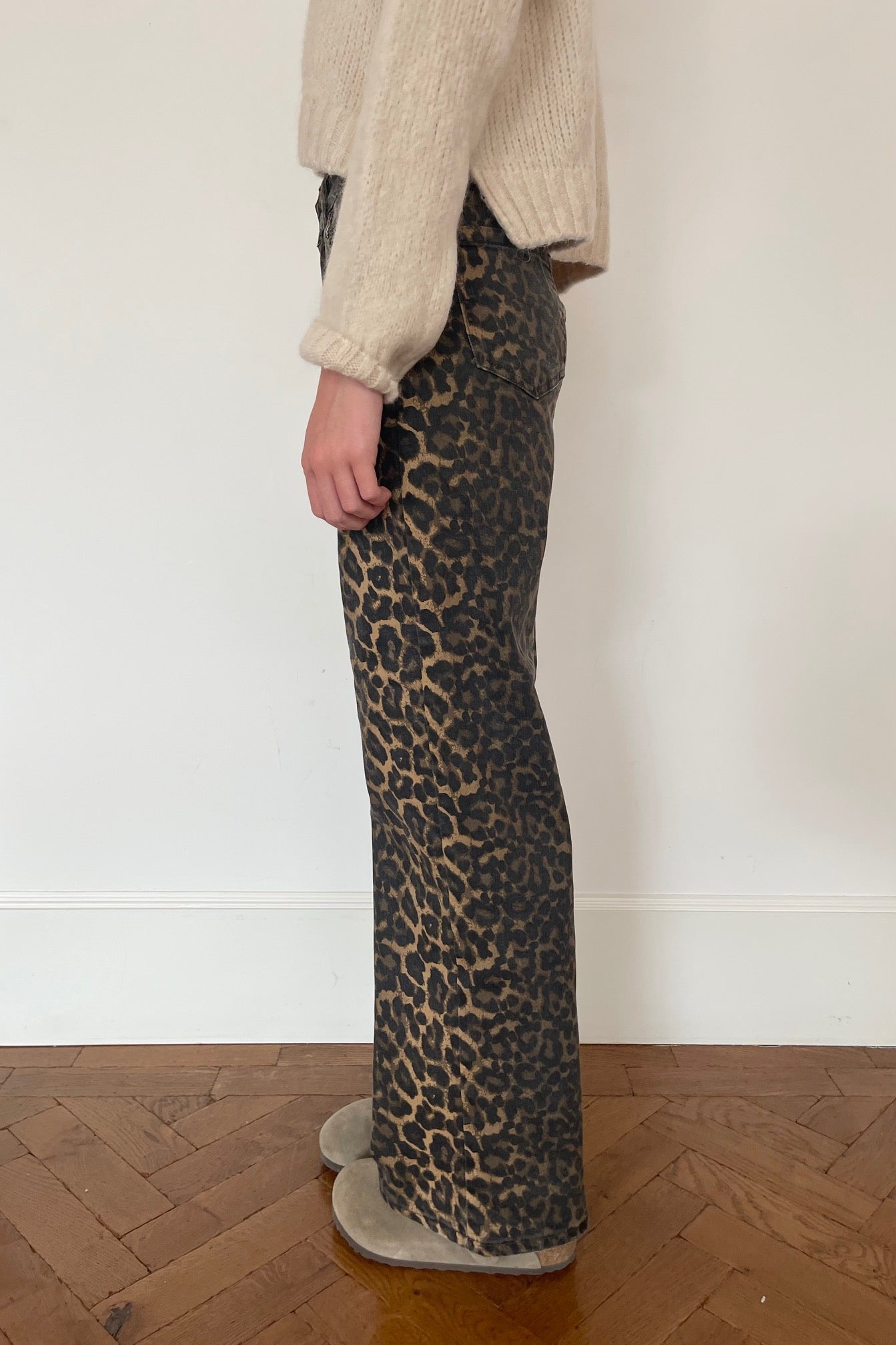 Rebekka Leopard Relaxed Fit Straight Jeans