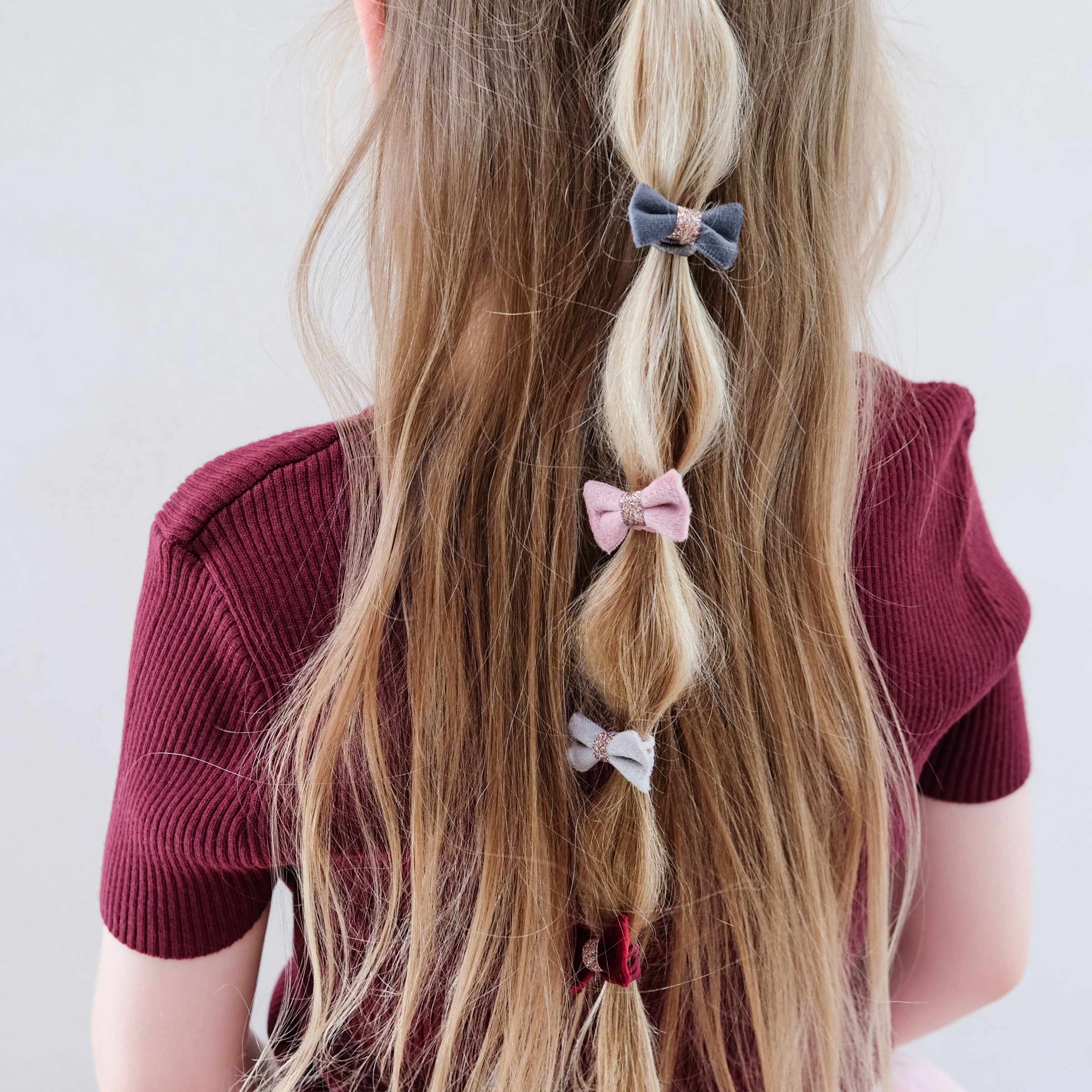 Mimi & Lula Christmas Velvet Bow Ponies